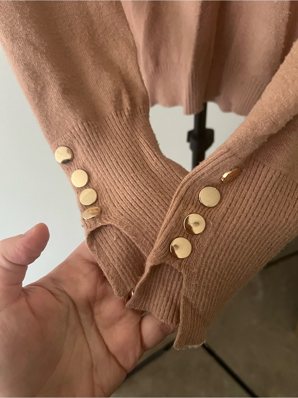 Women’s Knit Sleeve Button Sweater - Camel